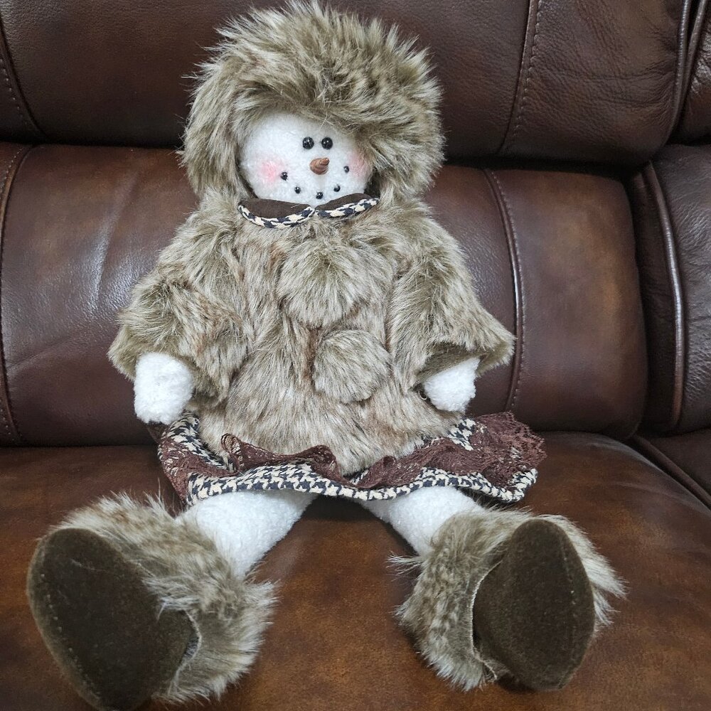 18" Tall Snow Lady Dressed in Brown Fur Coat Brown and Cream Herringbone Dress